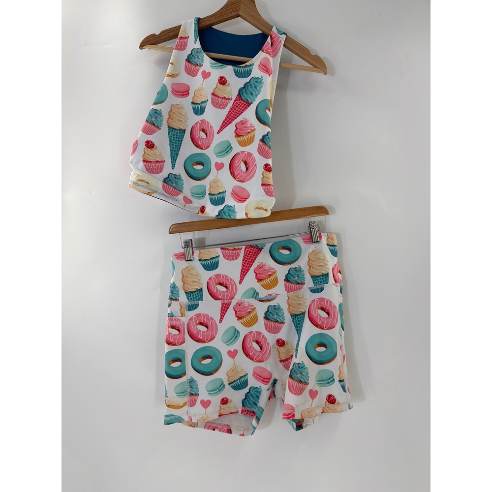 Muscles and Donuts Dessert Print Activewear Set Top and Skorts Womens Large